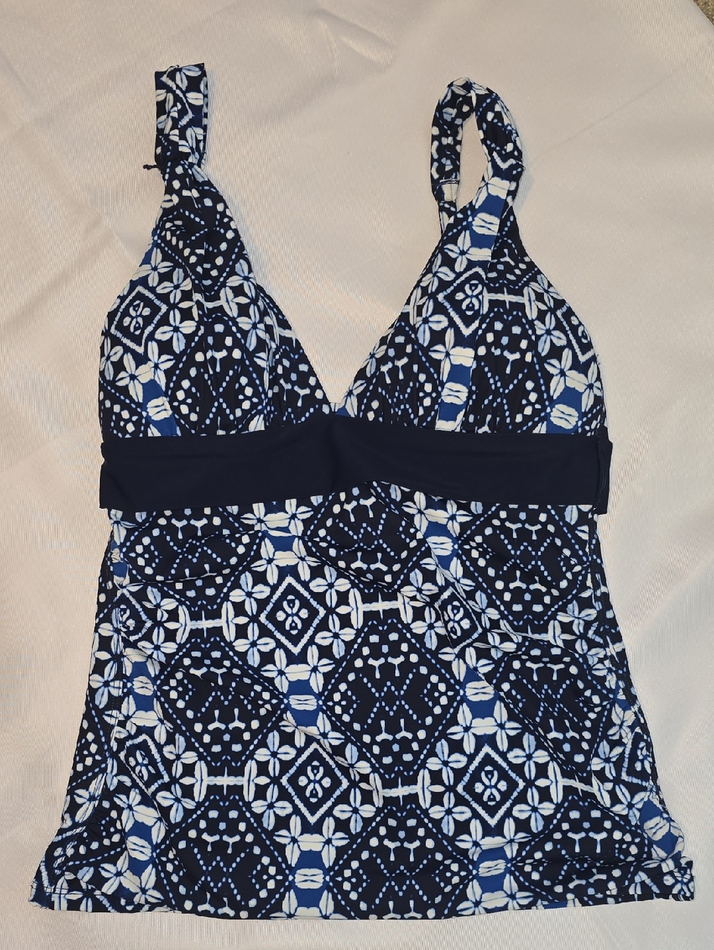 Tommy Bahama Navy and White Floral-Print Tankini Top